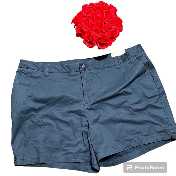 WOMENS OUTDOOR HAPPY CAMPER SHORT
MOONLIT OCEAN, size 22 - Picture 1 of 5